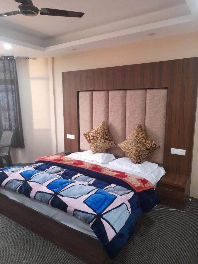 Hotel Zoon Dabb Srinagar Airport Kashmir Экстерьер фото