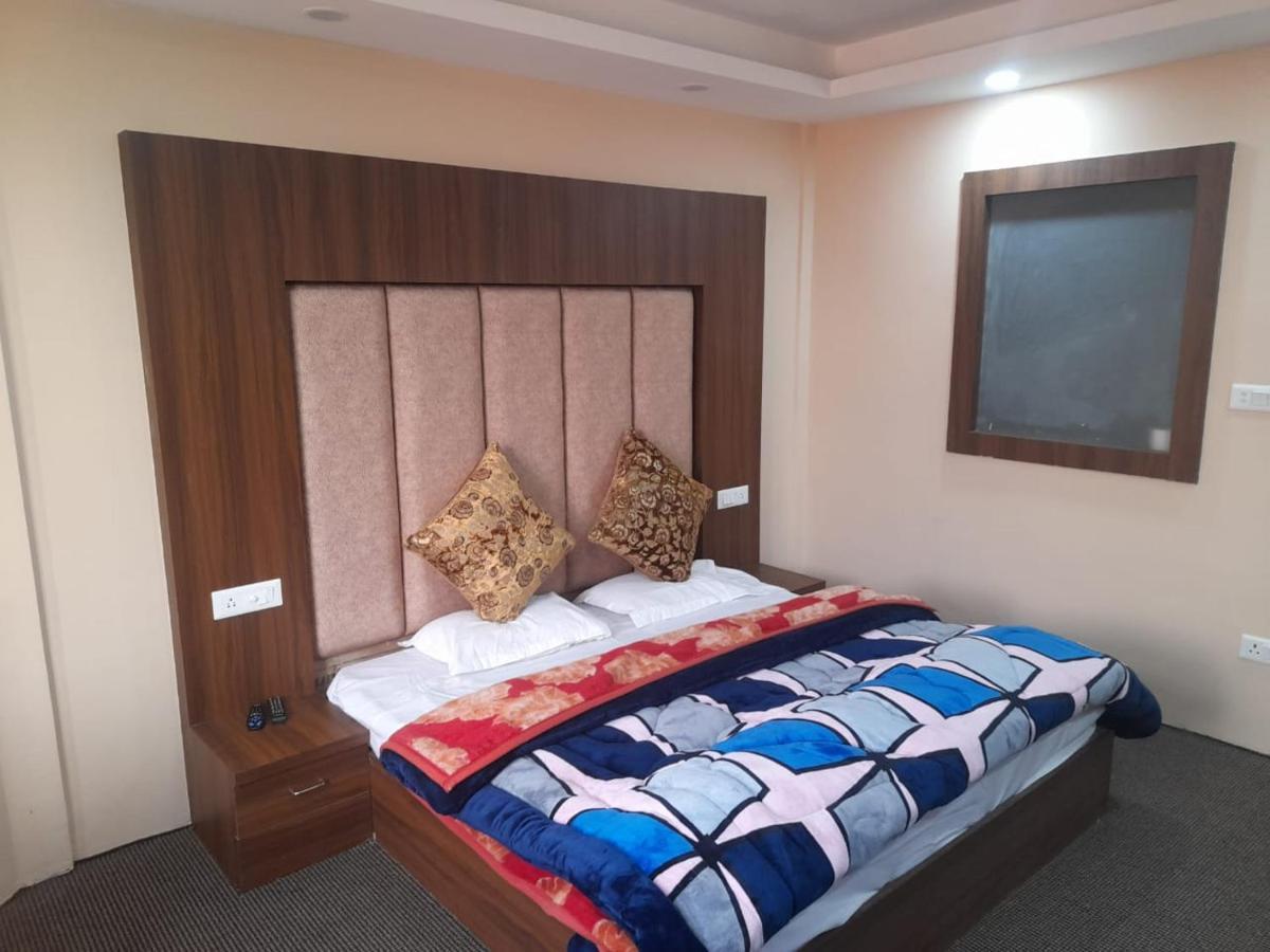 Hotel Zoon Dabb Srinagar Airport Kashmir Экстерьер фото