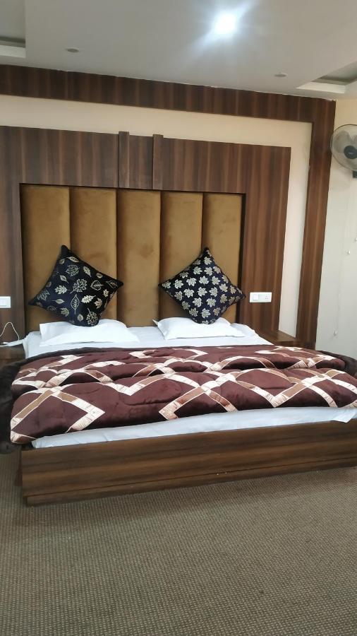 Hotel Zoon Dabb Srinagar Airport Kashmir Экстерьер фото