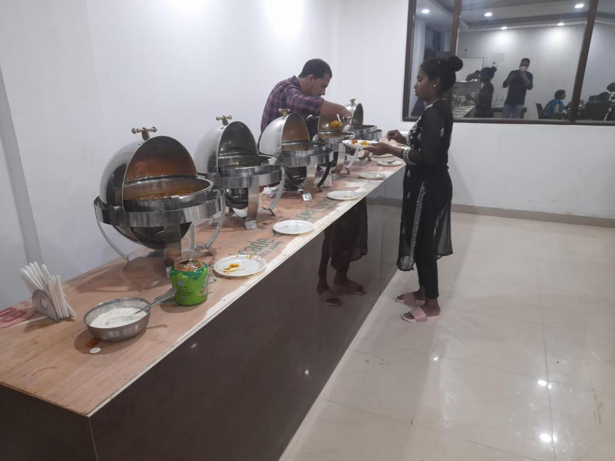 Hotel Zoon Dabb Srinagar Airport Kashmir Экстерьер фото