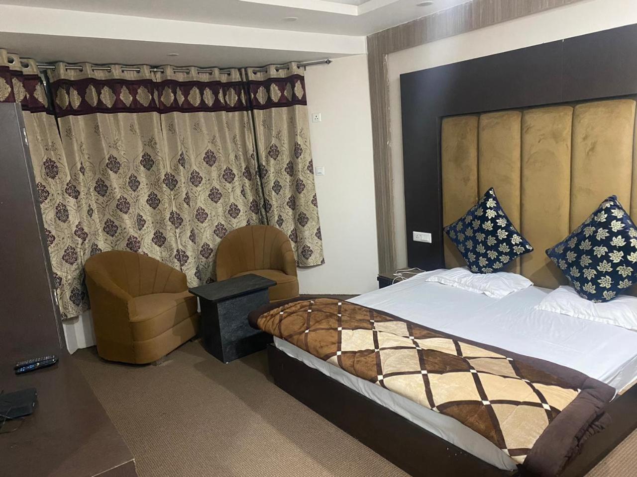 Hotel Zoon Dabb Srinagar Airport Kashmir Экстерьер фото
