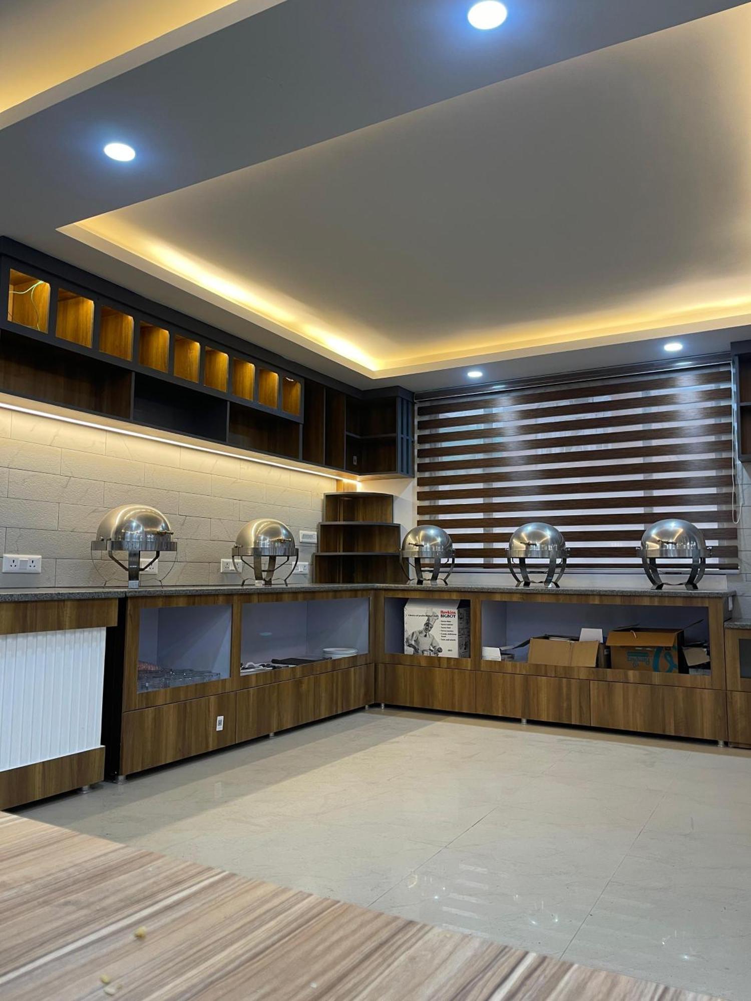 Hotel Zoon Dabb Srinagar Airport Kashmir Экстерьер фото